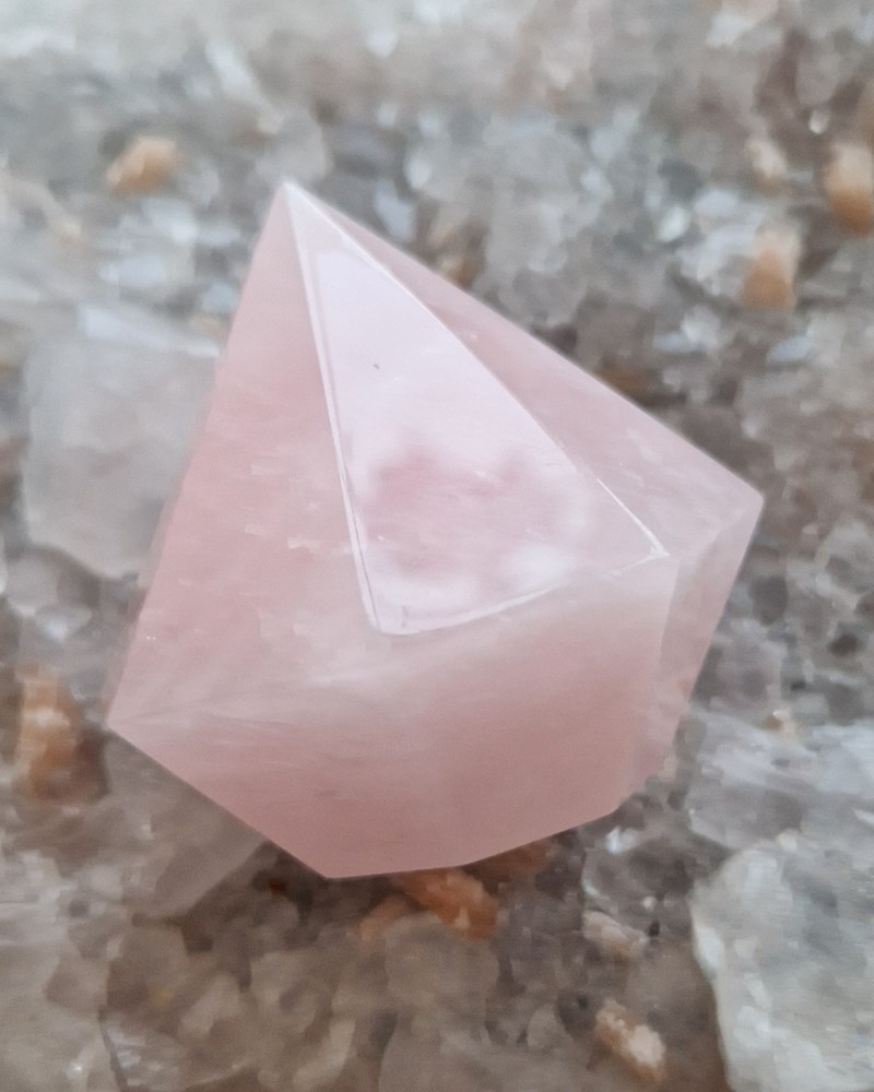 Stunning Rose Quartz Polished Diamond Carving